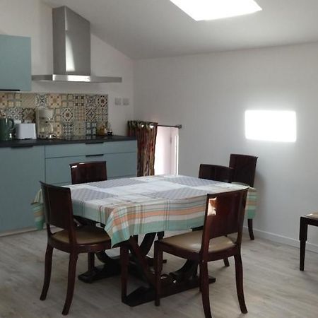 Lou Coucut Apartment Dolmayrac Bagian luar foto